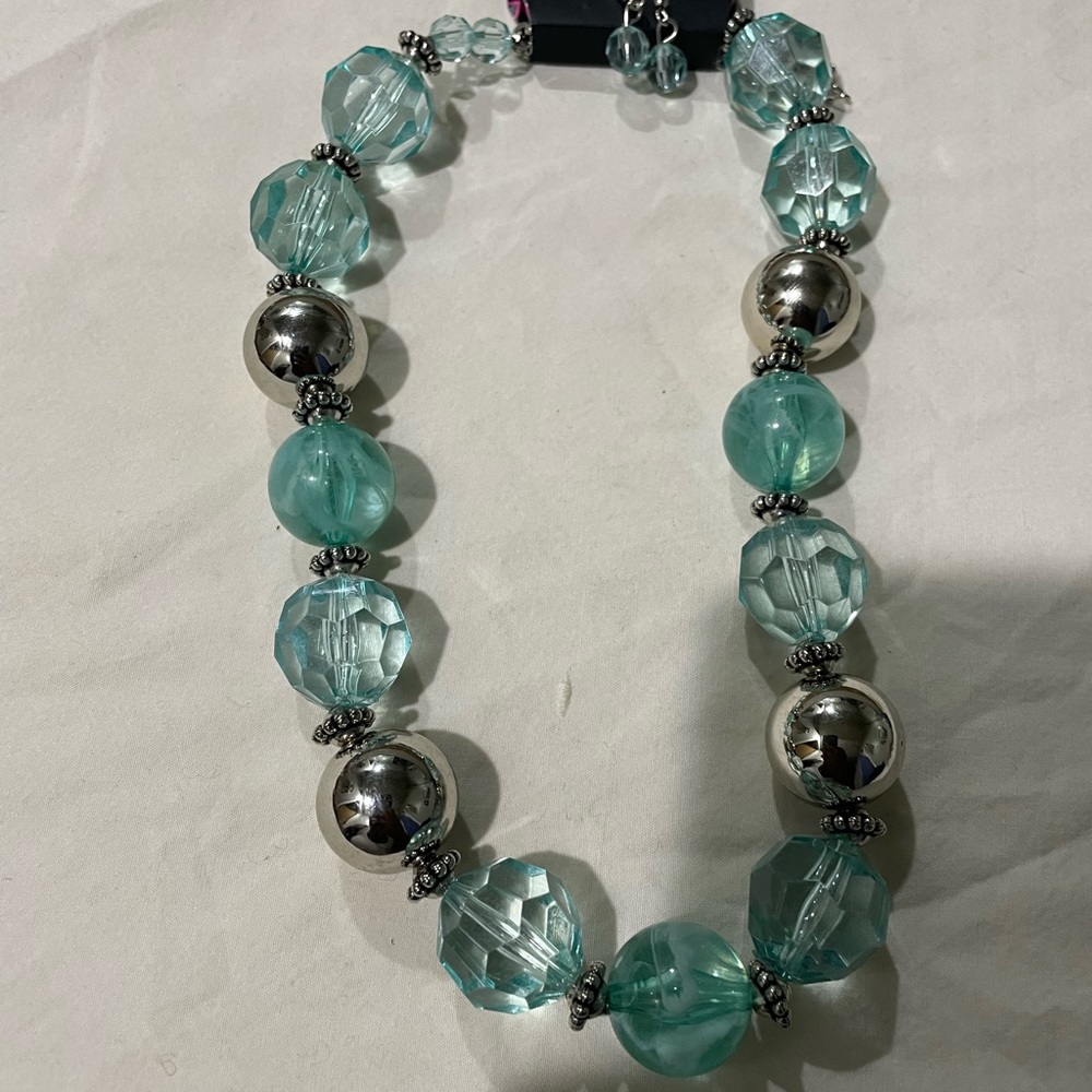Jewelry - Picture 10 of 14